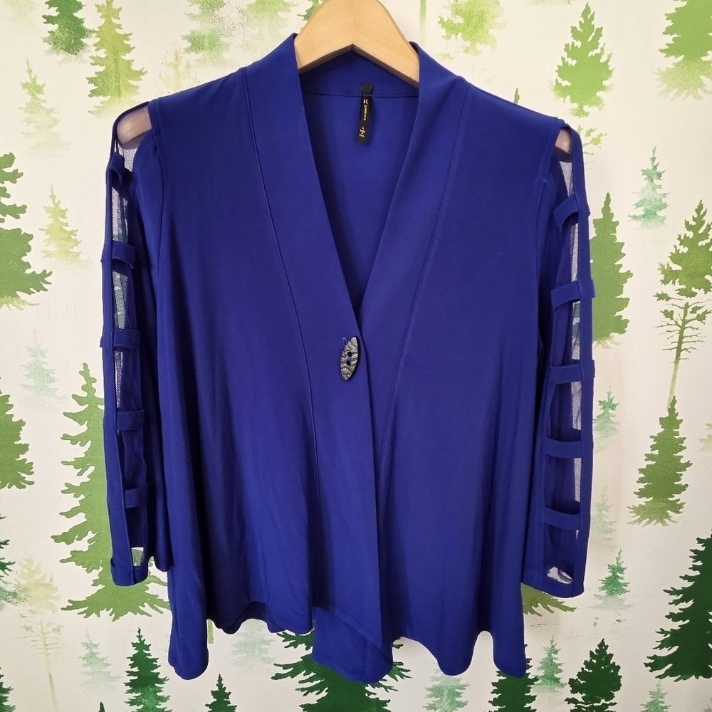 Asymmetrical jacket IC by Connie K